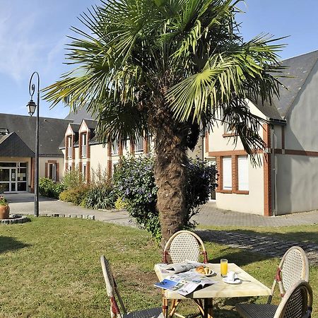 Logis Hotel Restaurant Du Labrador Saint-Benoit-sur-Loire Exterior photo